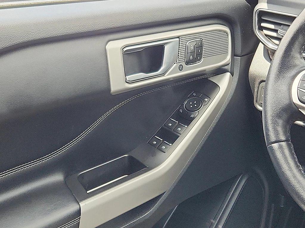 used 2022 Ford Explorer car, priced at $32,878