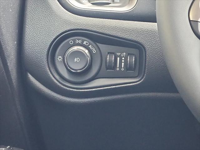used 2022 Jeep Renegade car, priced at $18,978