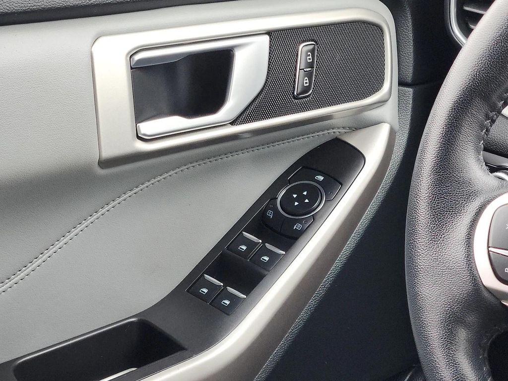 used 2023 Ford Explorer car, priced at $31,478