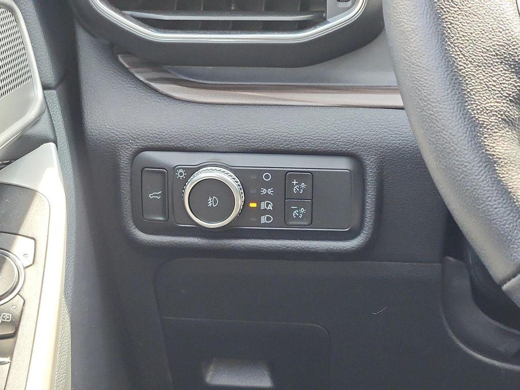 used 2022 Ford Explorer car, priced at $33,978