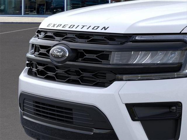 new 2024 Ford Expedition car, priced at $76,016