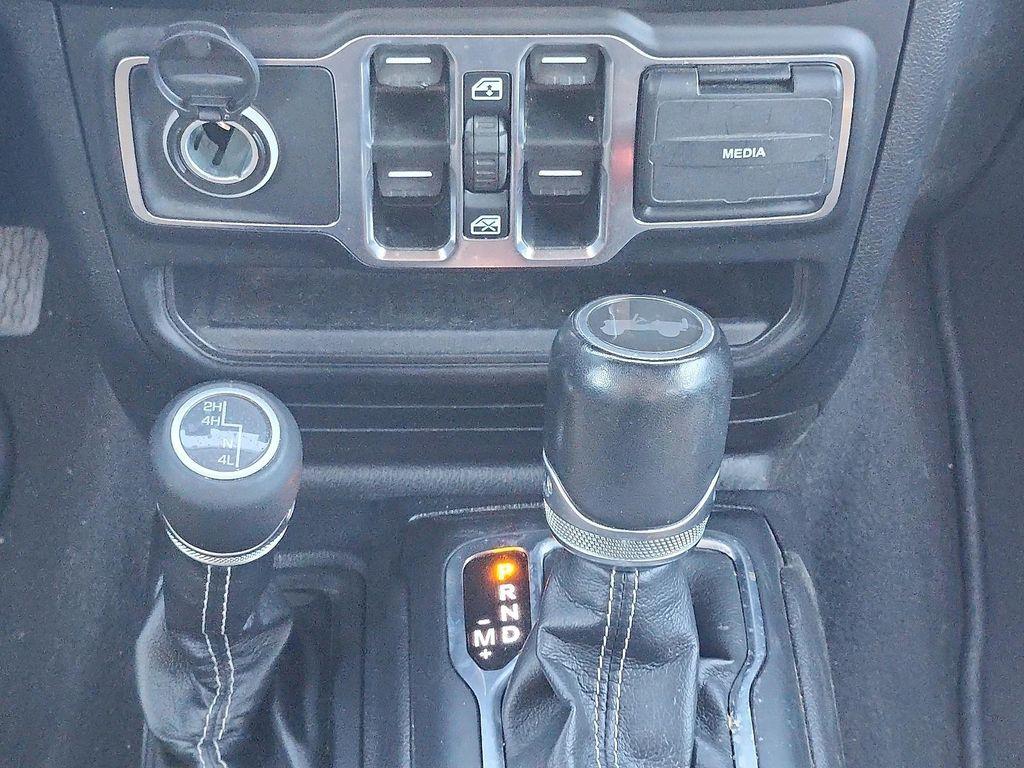 used 2021 Jeep Wrangler Unlimited car, priced at $31,378