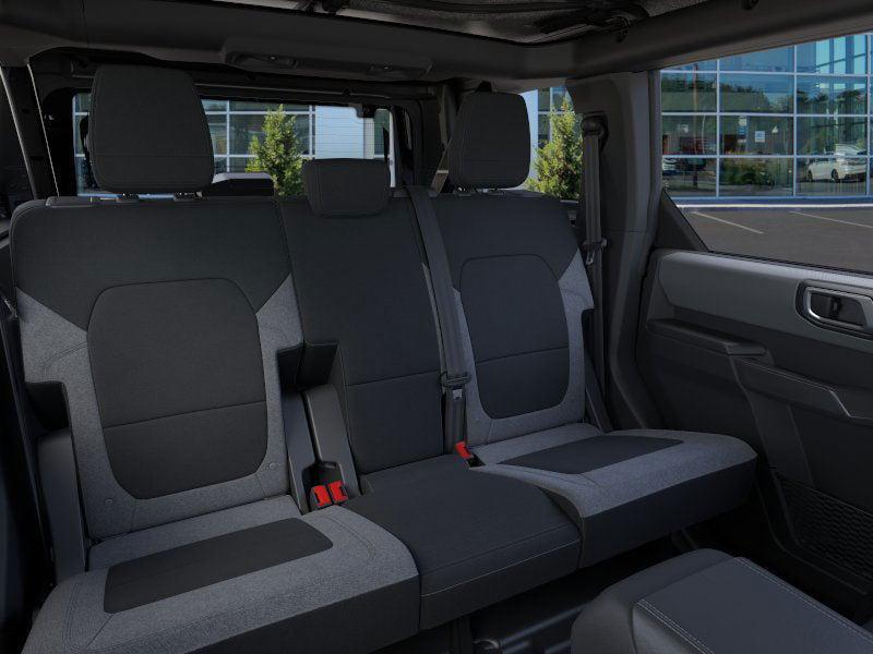 new 2025 Ford Bronco car, priced at $48,402