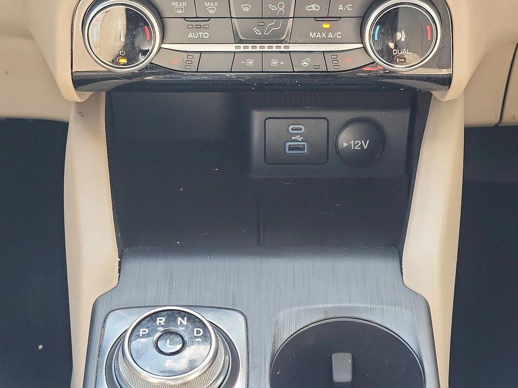 used 2022 Ford Escape car, priced at $24,978