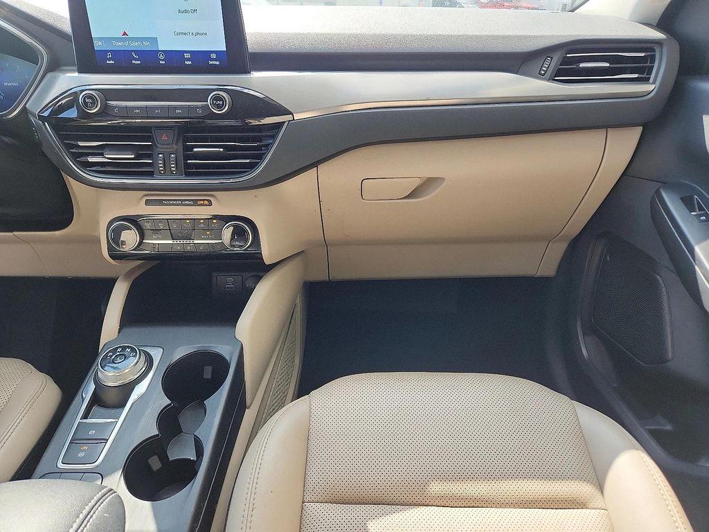 used 2022 Ford Escape car, priced at $24,978