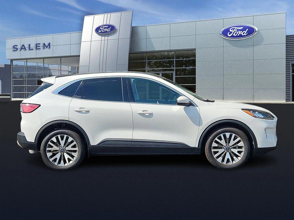 used 2022 Ford Escape car, priced at $24,978