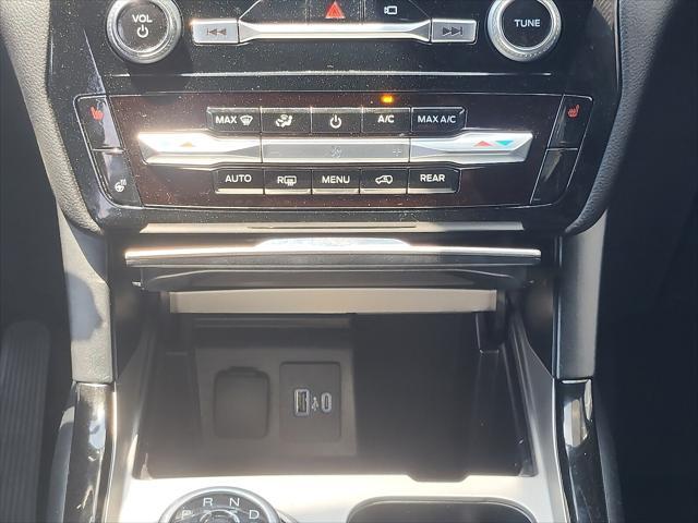 used 2022 Ford Explorer car, priced at $33,978