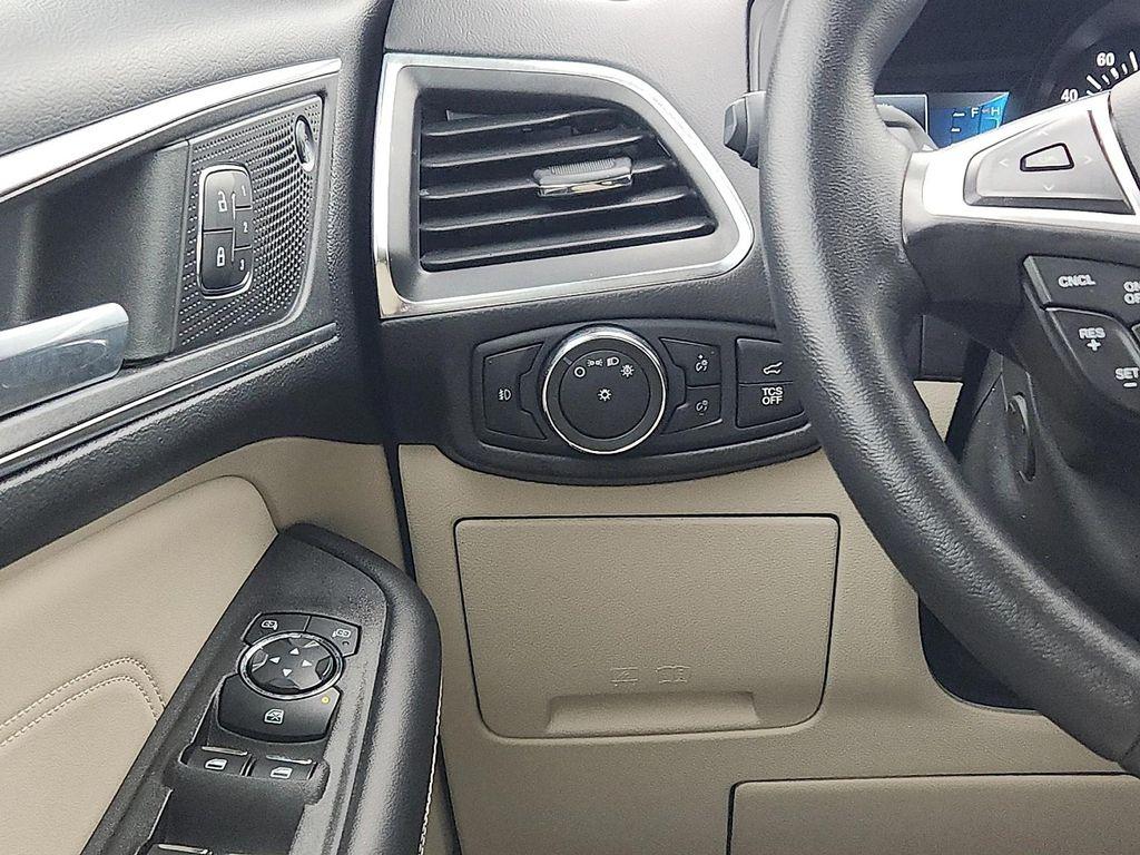 used 2022 Ford Edge car, priced at $29,678