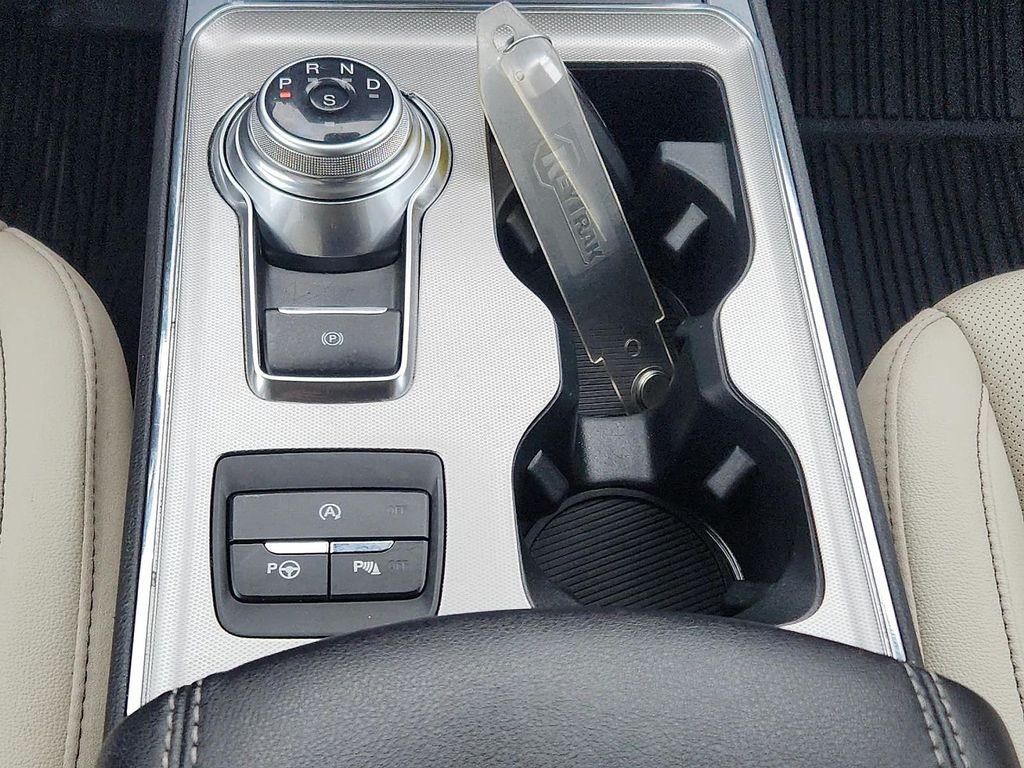 used 2022 Ford Edge car, priced at $29,678