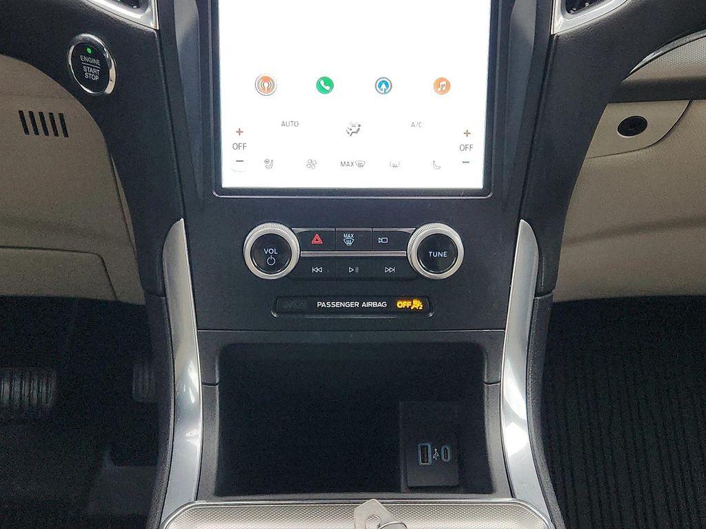 used 2022 Ford Edge car, priced at $29,678