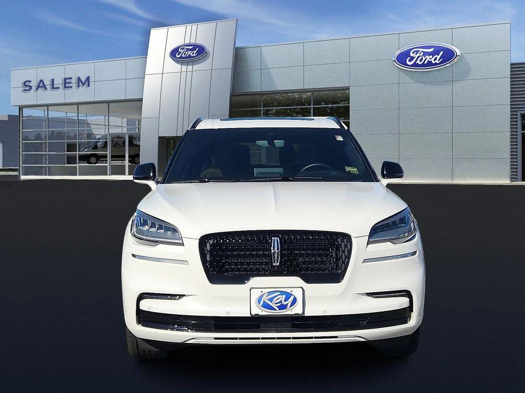 used 2023 Lincoln Aviator car, priced at $50,378