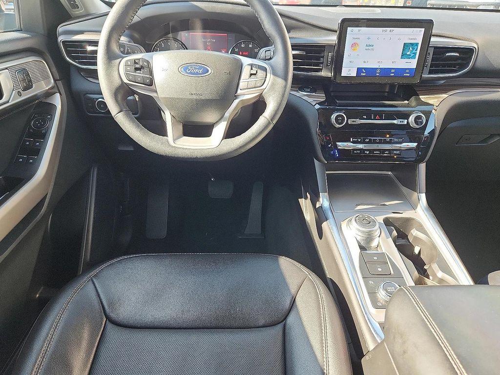used 2023 Ford Explorer car, priced at $39,978