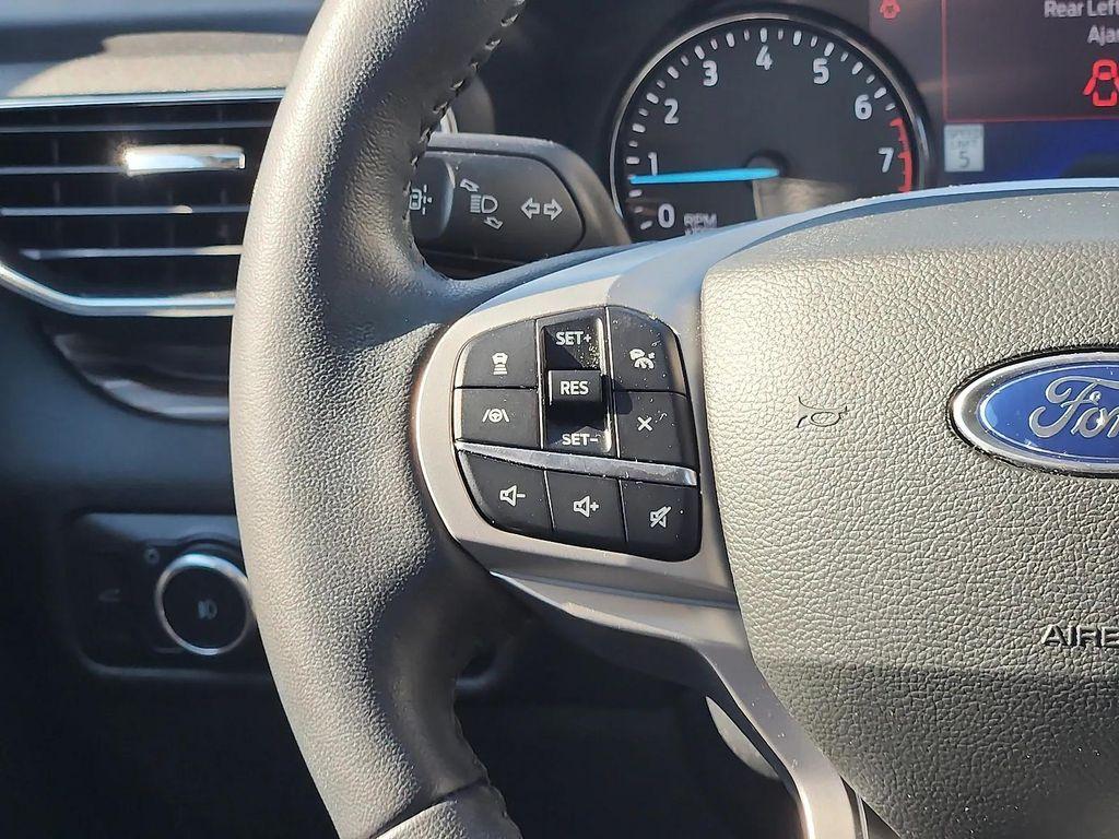 used 2023 Ford Explorer car, priced at $39,978