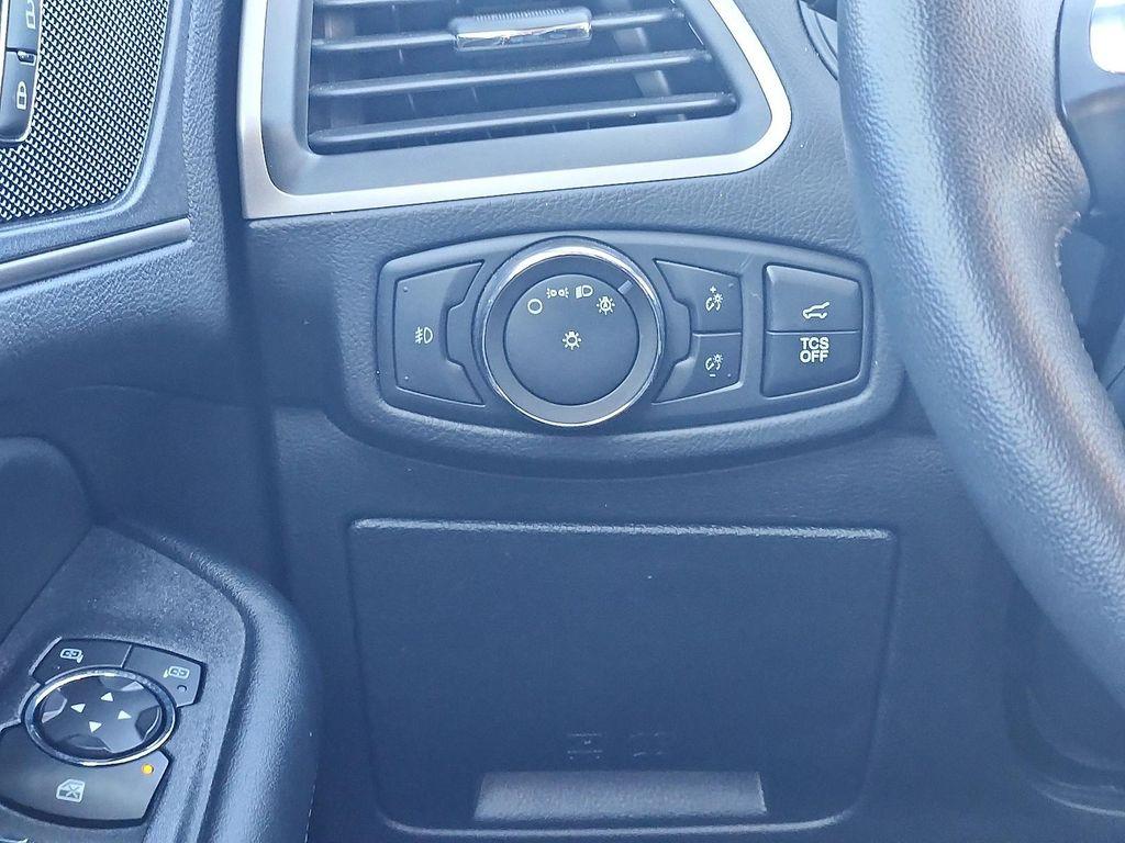 used 2022 Ford Edge car, priced at $29,578