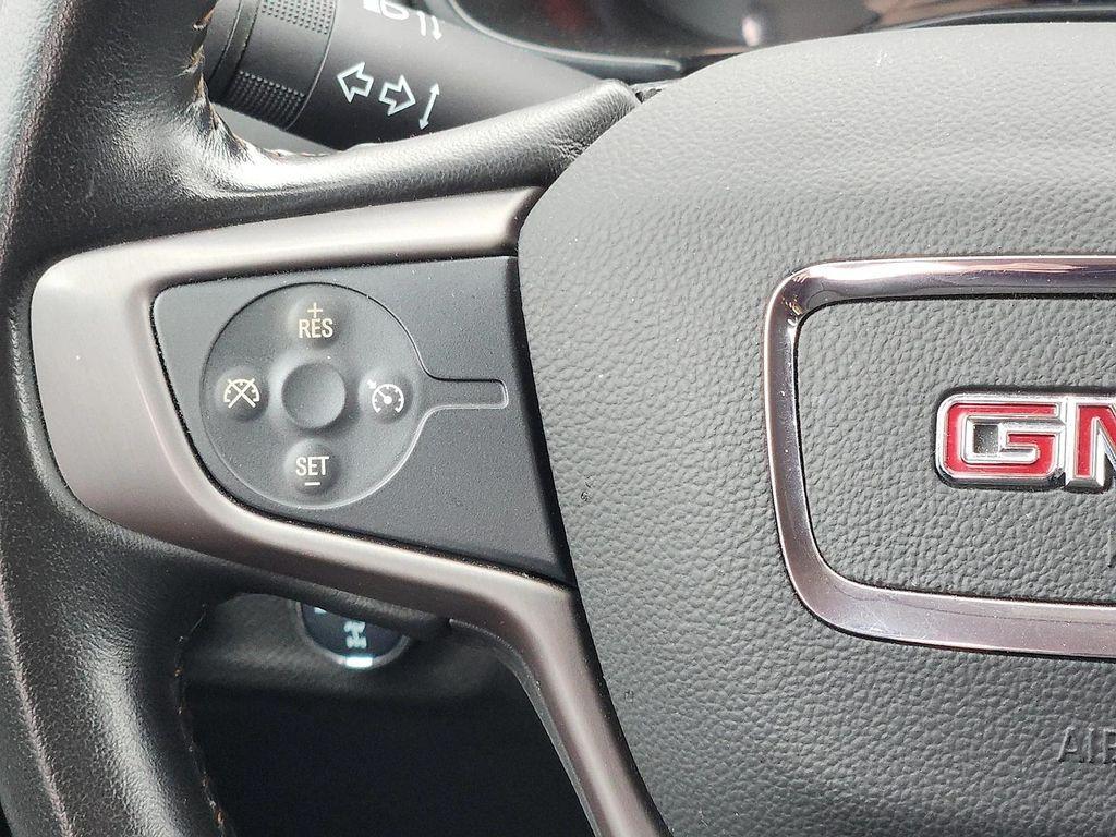 used 2022 GMC Canyon car, priced at $29,678
