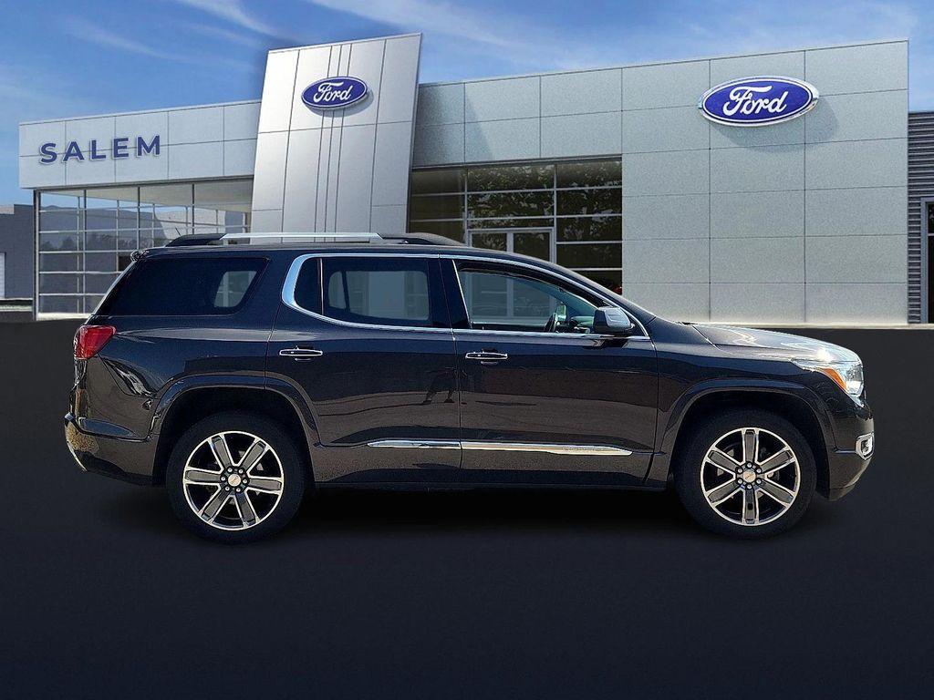 used 2018 GMC Acadia car, priced at $24,978
