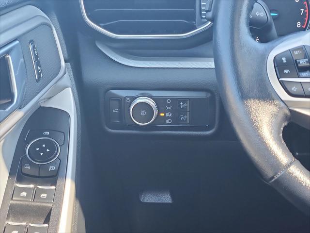 used 2022 Ford Explorer car, priced at $35,378