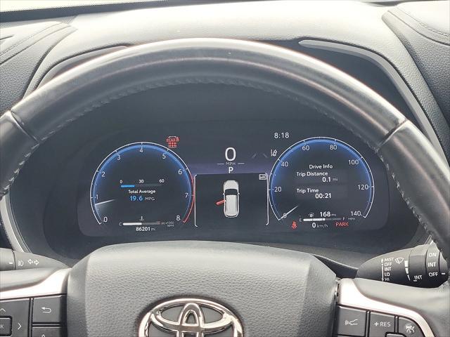 used 2023 Toyota Highlander car, priced at $33,978