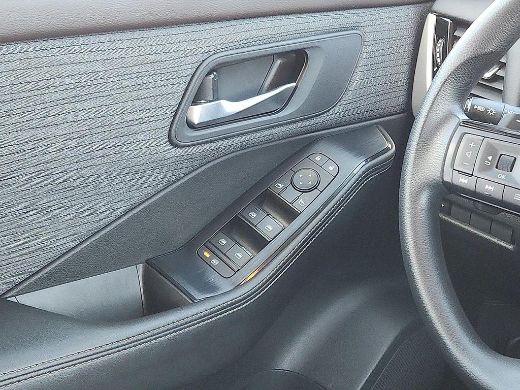 used 2021 Nissan Rogue car, priced at $17,678