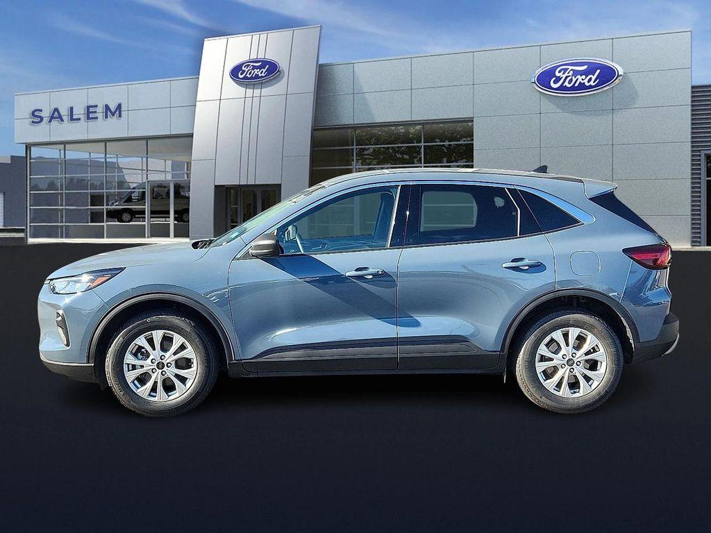 used 2023 Ford Escape car, priced at $22,778
