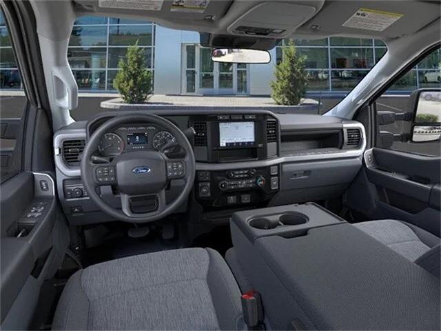 new 2024 Ford F-350 car, priced at $60,665