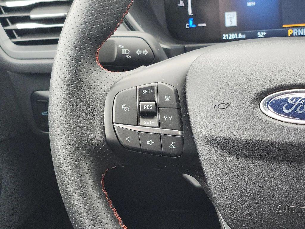 used 2023 Ford Escape car, priced at $24,978