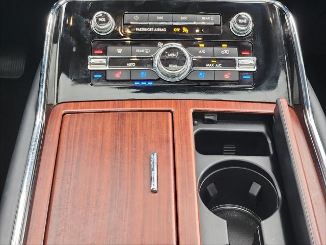 used 2023 Lincoln Navigator car, priced at $69,978