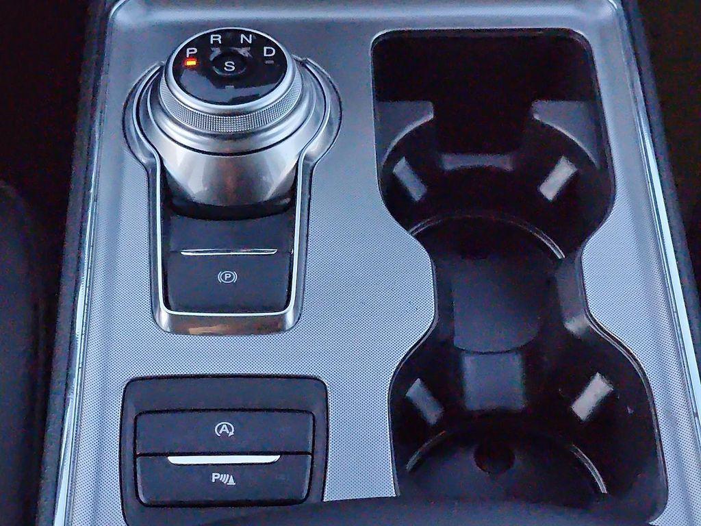 used 2022 Ford Edge car, priced at $28,778