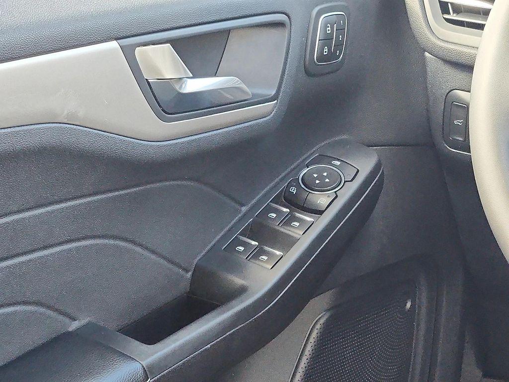 used 2022 Ford Escape car, priced at $23,978