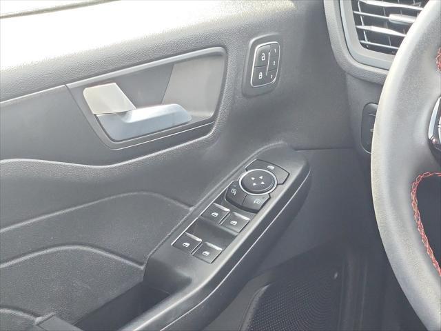 used 2022 Ford Escape car, priced at $25,778