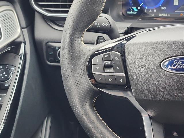 used 2023 Ford Explorer car, priced at $45,978