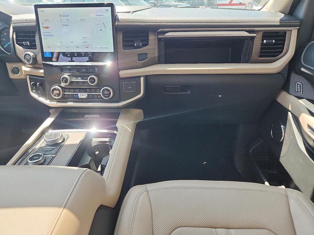 used 2024 Ford Expedition car, priced at $62,478
