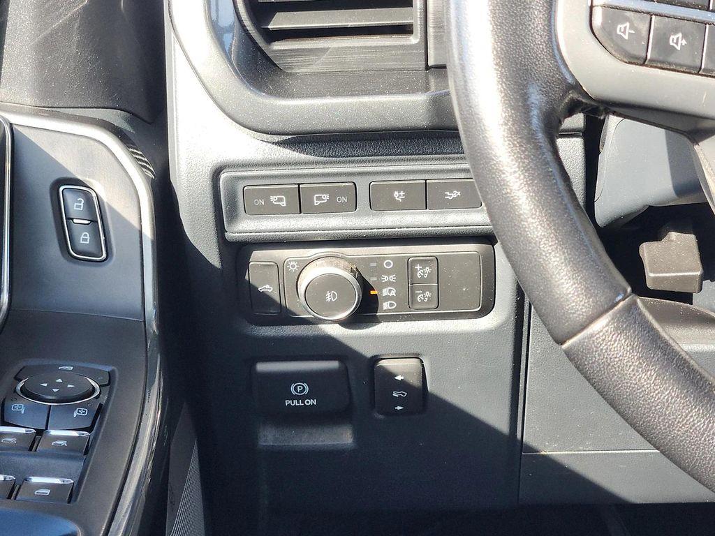 used 2022 Ford F-150 car, priced at $43,978