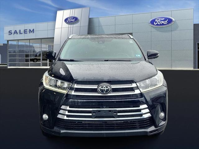used 2018 Toyota Highlander car, priced at $26,778
