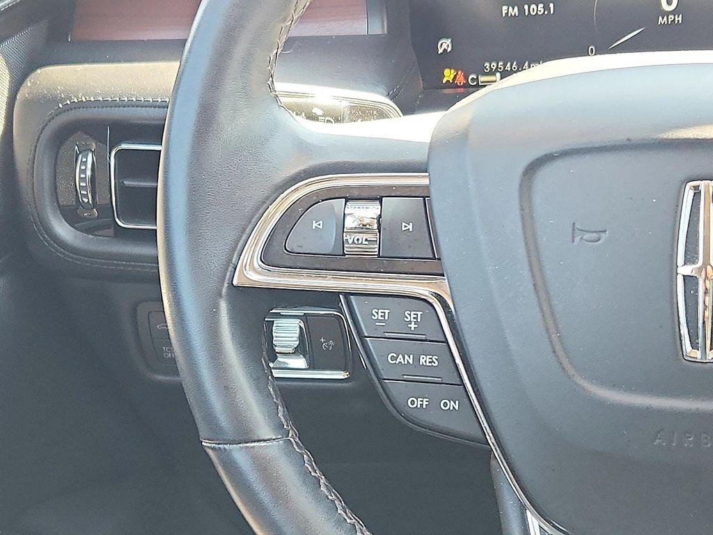 used 2022 Lincoln Nautilus car, priced at $32,499