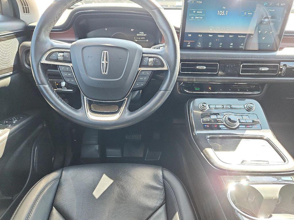 used 2022 Lincoln Nautilus car, priced at $32,499