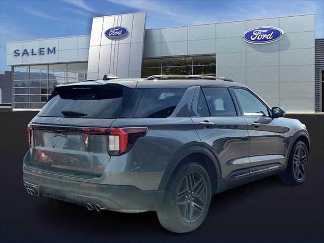 used 2025 Ford Explorer car, priced at $53,978