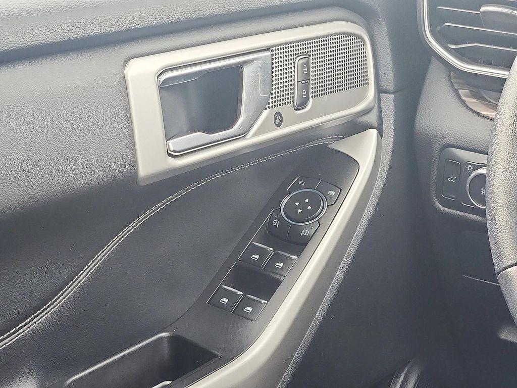 used 2022 Ford Explorer car, priced at $34,978
