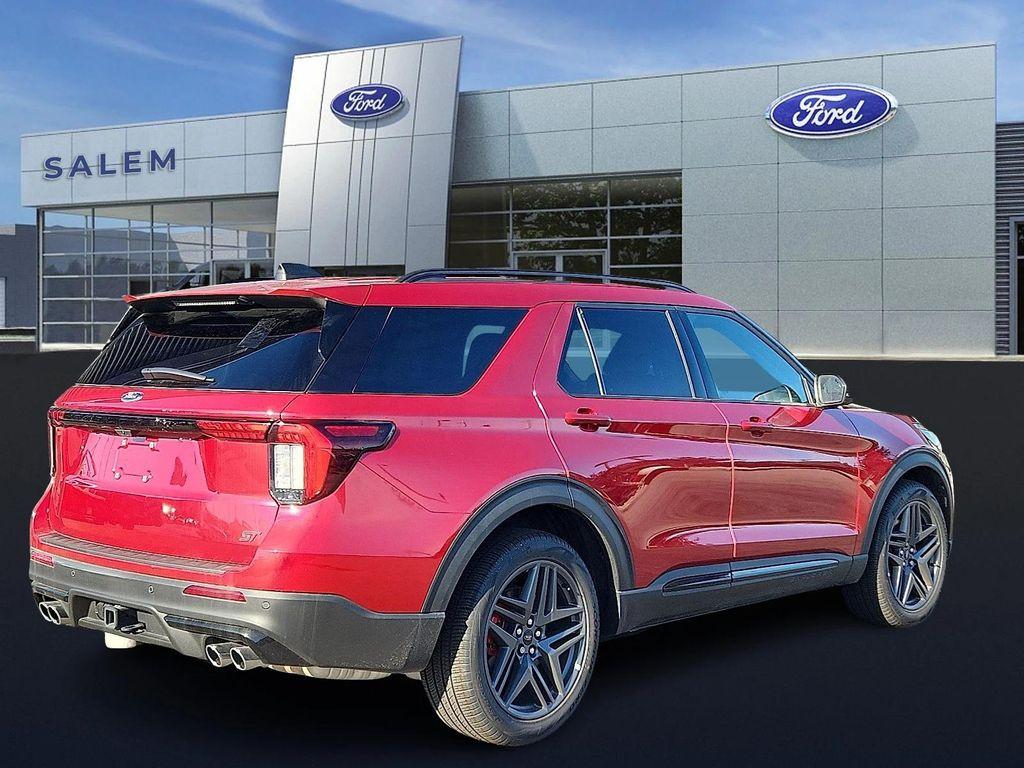 used 2025 Ford Explorer car, priced at $53,978