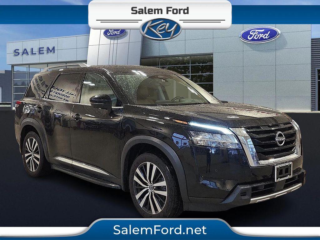 used 2023 Nissan Pathfinder car, priced at $35,978