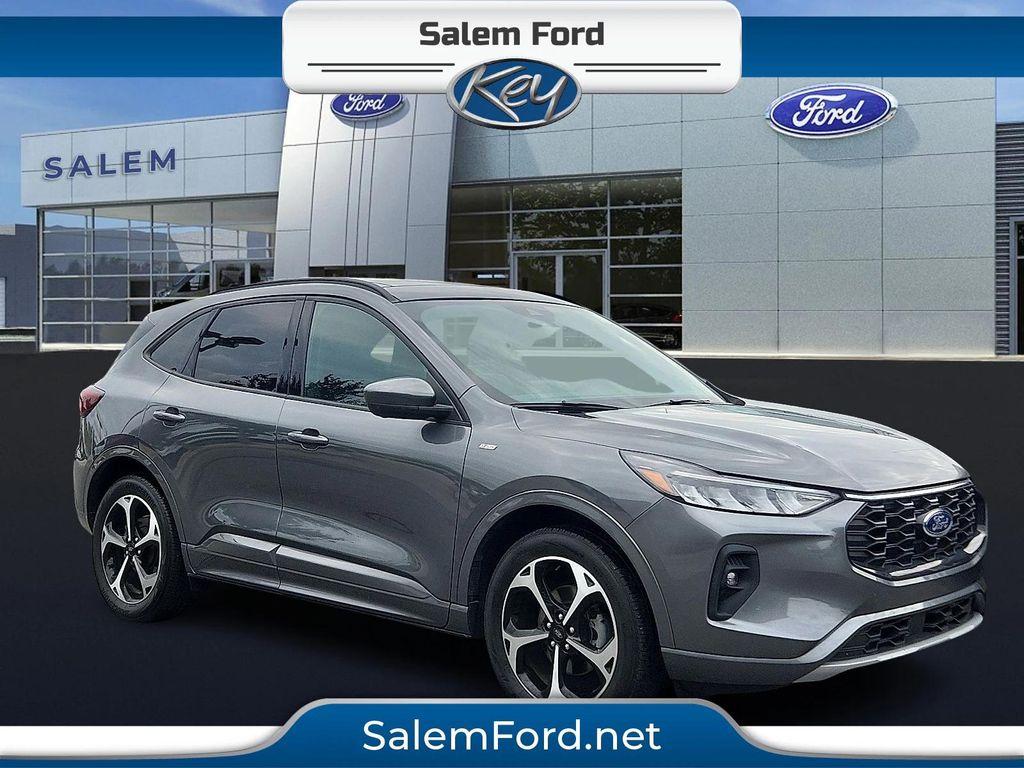 used 2023 Ford Escape car, priced at $27,978