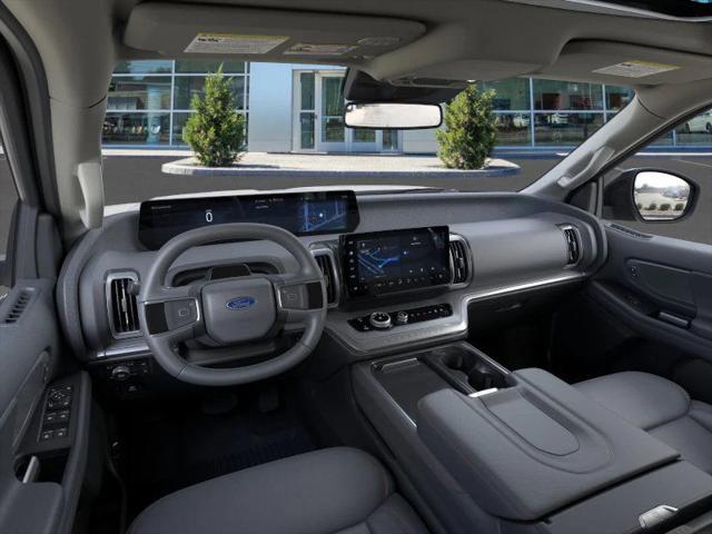 new 2025 Ford Expedition car, priced at $69,532