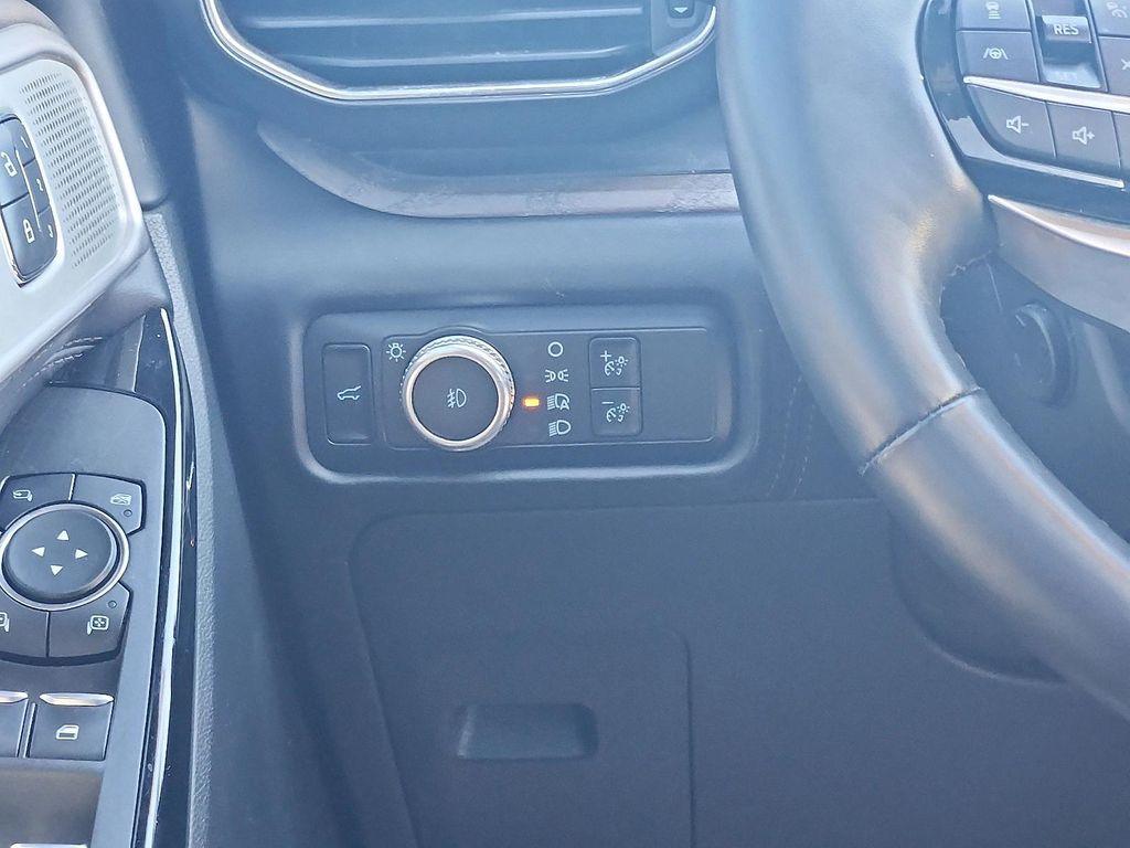 used 2022 Ford Explorer car, priced at $38,278