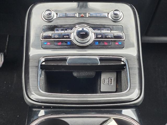 used 2023 Lincoln Nautilus car, priced at $41,478