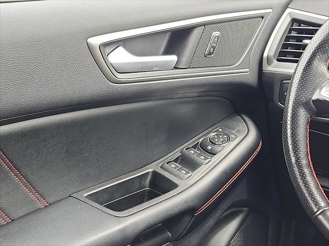 used 2022 Ford Edge car, priced at $28,978