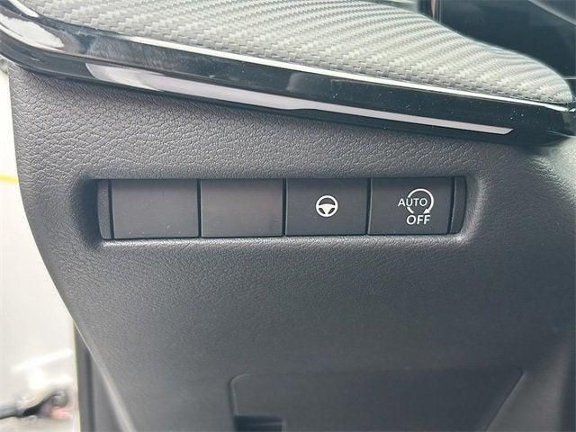 new 2025 Nissan Kicks car, priced at $28,783