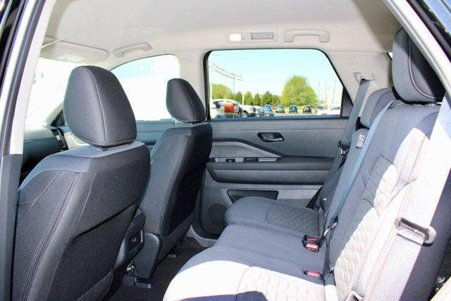new 2025 Nissan Pathfinder car, priced at $38,104