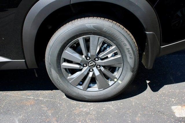 new 2025 Nissan Pathfinder car, priced at $38,104