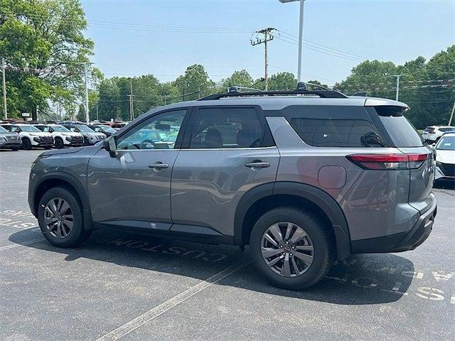 new 2025 Nissan Pathfinder car, priced at $41,368
