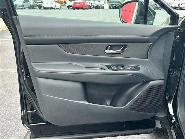 new 2025 Nissan Murano car, priced at $41,147